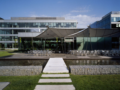 Business Technology Park 04 - kiosk