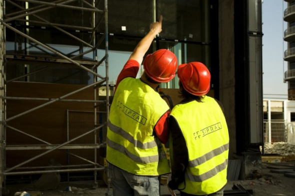 Image: Instalation centre